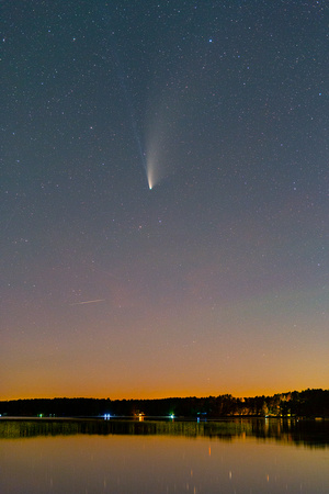 Comet C/2020 F3 NEOWISE  Over Island Lake