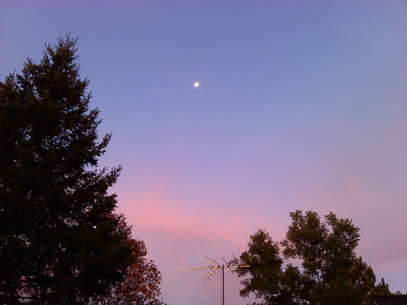 The Moon at Sunrise 9-27-10